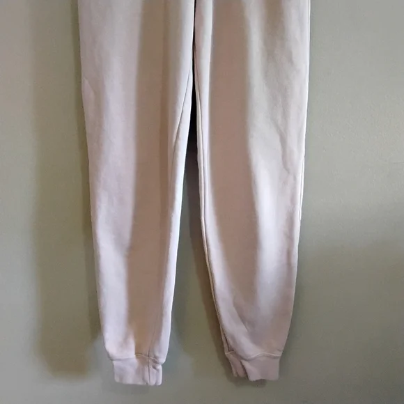 Nike Pastel Pink Jogger Sweatpants with Crochet Flower & Logo – Size XS GUC - Picture 8 of 15